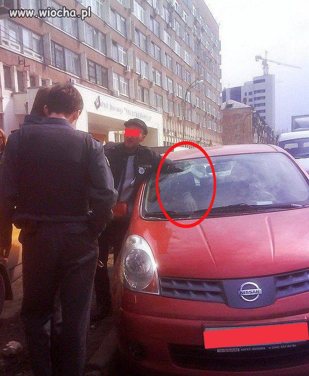 Przyłapany na kradzieży samochodu...