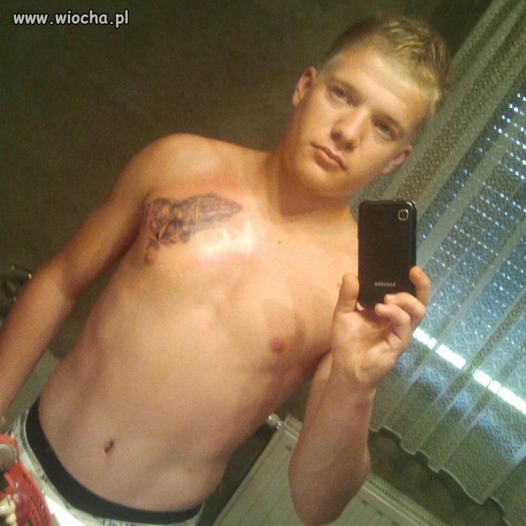 Pozer przed lustrem