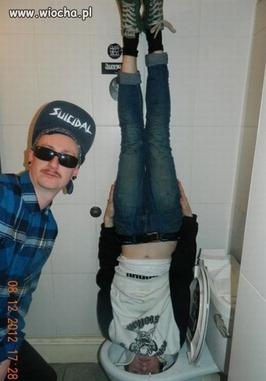 Siłt zdjęcie w kiblu