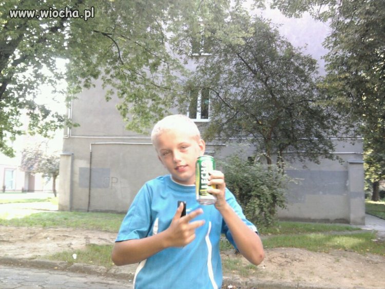 11 latek i piwo?