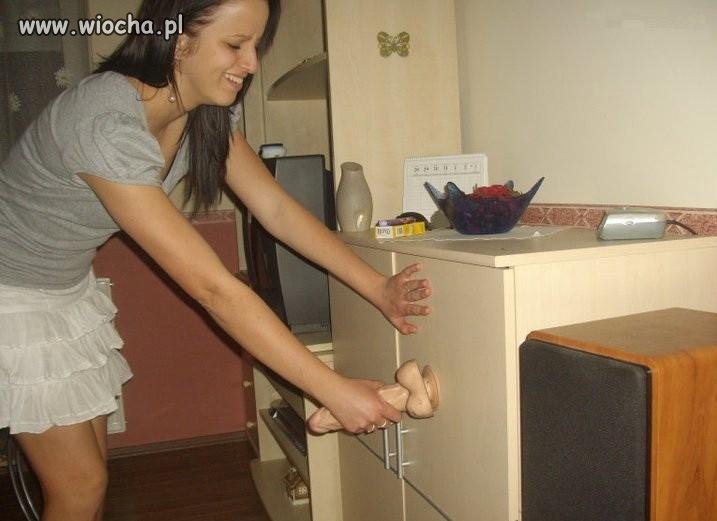 Ciekawa gałka meblowa