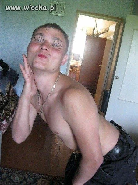 Bo mu się nudziło