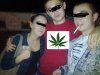 Opis do zdjęcia "Tylko ganja w naszych sercach"