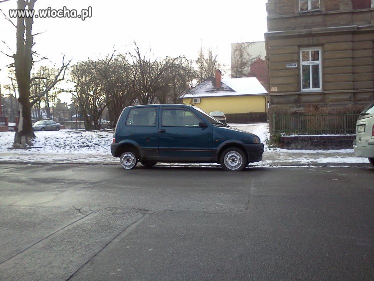 Skonczyły się karne naklejki za złe parkowanie?