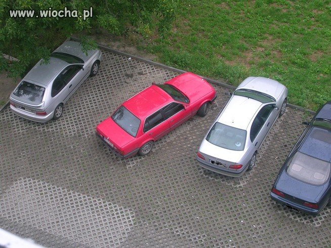 Czyżby kolor samochodu miałby jakieś znaczenie???