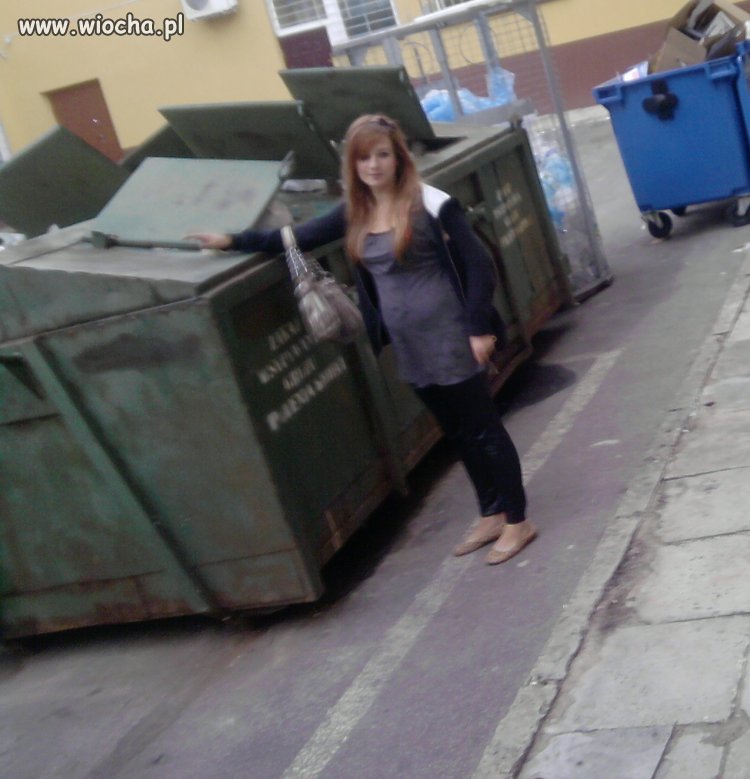 Takie tam przy śmietniku