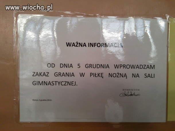 Zakaz gry w piłkę na sali gimnastycznej
