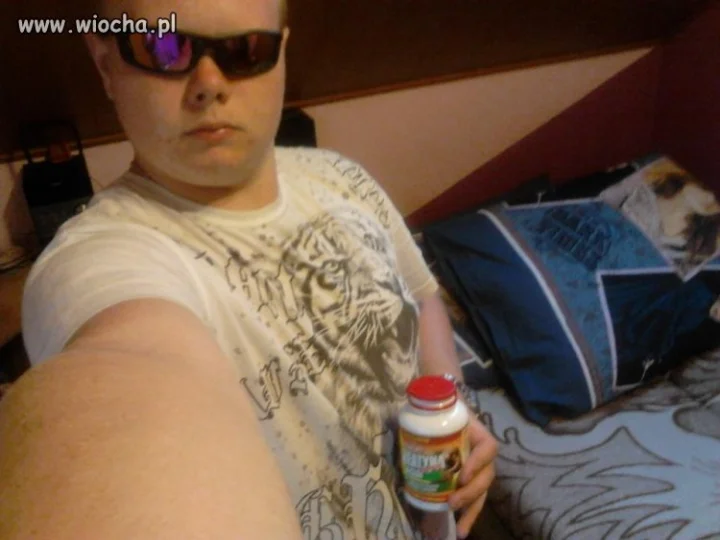 Fota z łapy + Elegenckie okularki + Kreatyna !