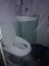 Jedna z toalet w pociągu InterRegio Portowiec 