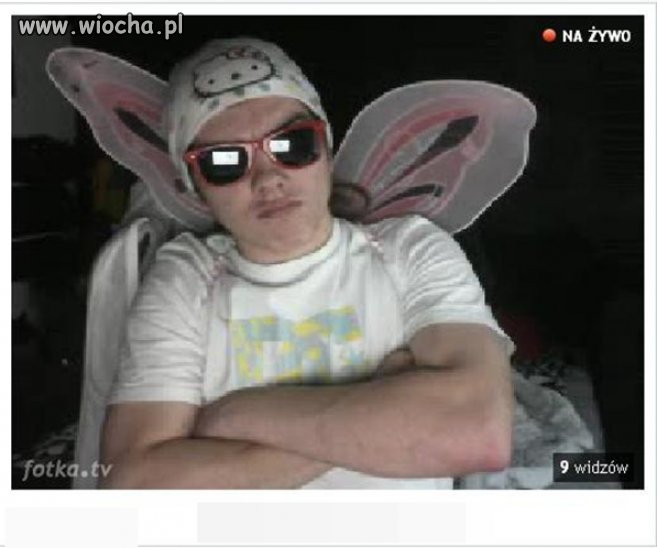 Wróżka zębuszka grasuje na fotka tv . 