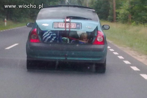 "Gratulacje" dla kierowcy ...