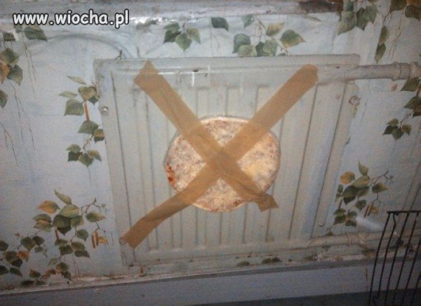 Podgrzewać pizzę 