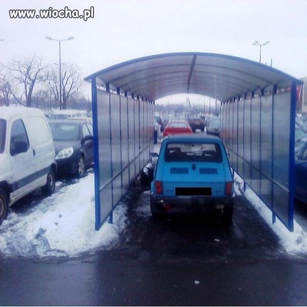 Mistrz parkowania powraca