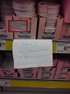 Znaleziona wywieszka w niedzielę w Carrefour