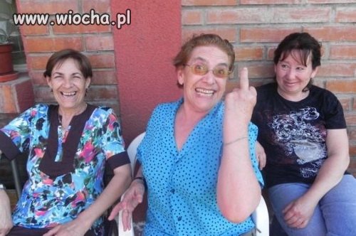 Babciu uśmiechnij się...