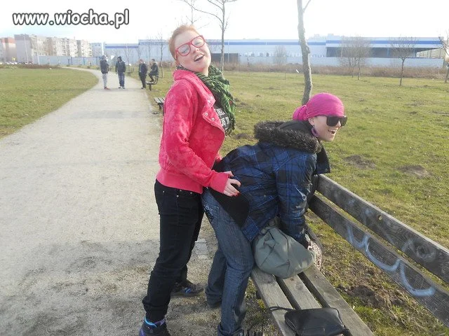 A zdjęcie podpisane: