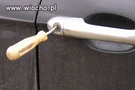 Dziwna kradzież auta...