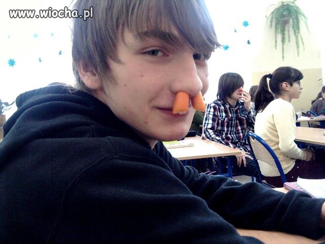 Lekcje z czymś w nosie.