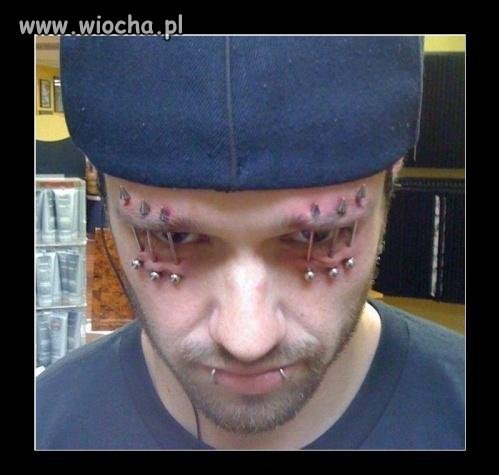 Świat widziany zza krat.