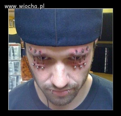Świat widziany zza krat.