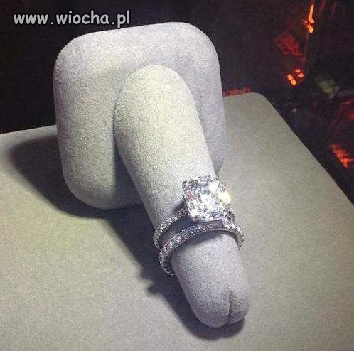 "Kochanie wyjdziesz za mnie?Ależ oczywiście Pysiu"