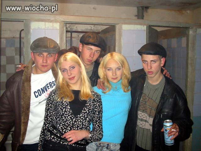 Twardziele i blondynki