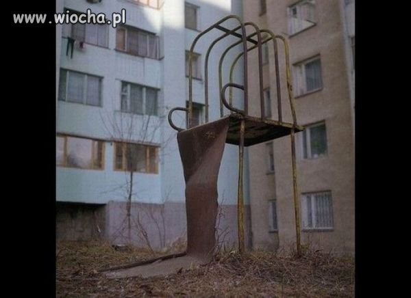 Wschodni plac zabaw 