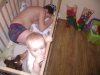 Mamo! Ten pedofil chce ukraść moje łóżko !