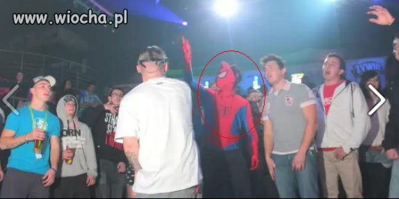 Spider Man na koncercie Kaen`a