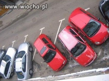 Parking przed salonem kosmetycznym