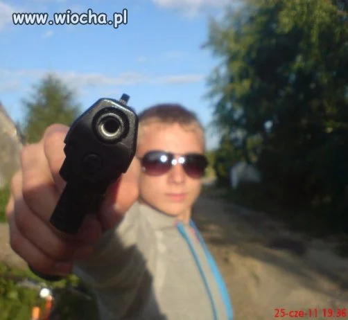Kolejny gangster !