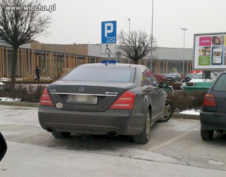Niepełnosprawny korpus dyplomatyczny...