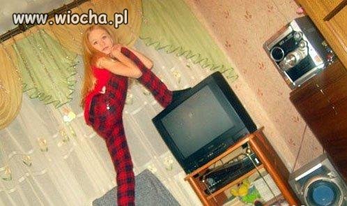 Mogła na sufit
