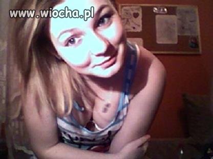 Nachylona ,ściśnięte piersi i wszystkie zdj tego 