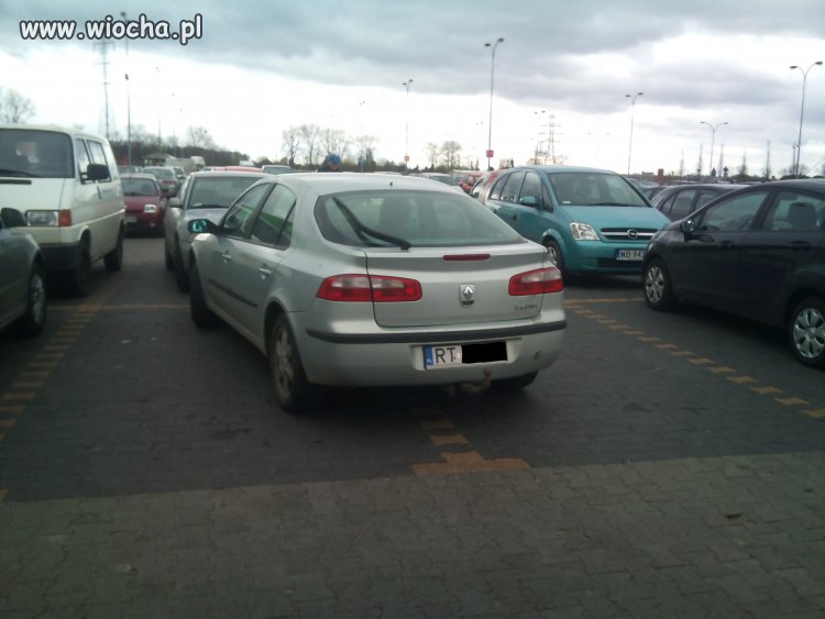 Burak parkuje...
