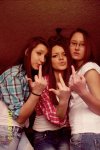 FAKJE,BICZEEES!-jest tapeta,jest fak,jest róż bluz