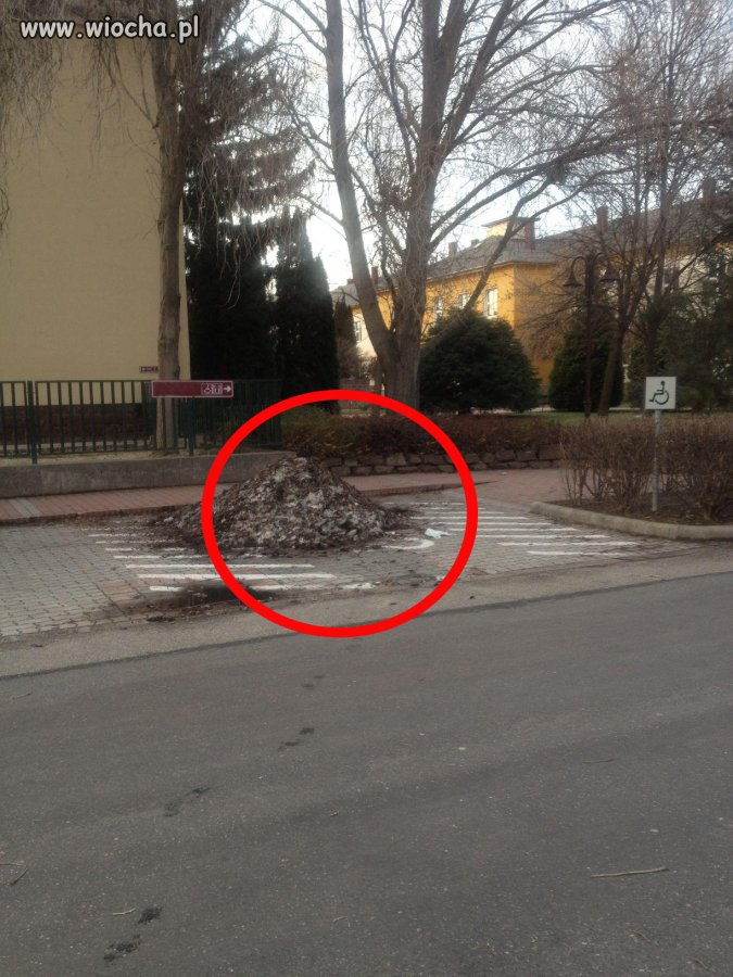Niepełnosprawny też potrzebują miejsca do parkowania...