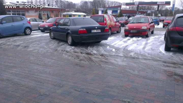 Jestem z wiochy, to widać. Jestem z wiochy ...