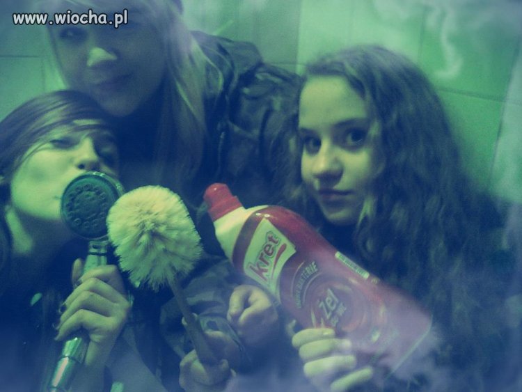 Sesja w kiblu
