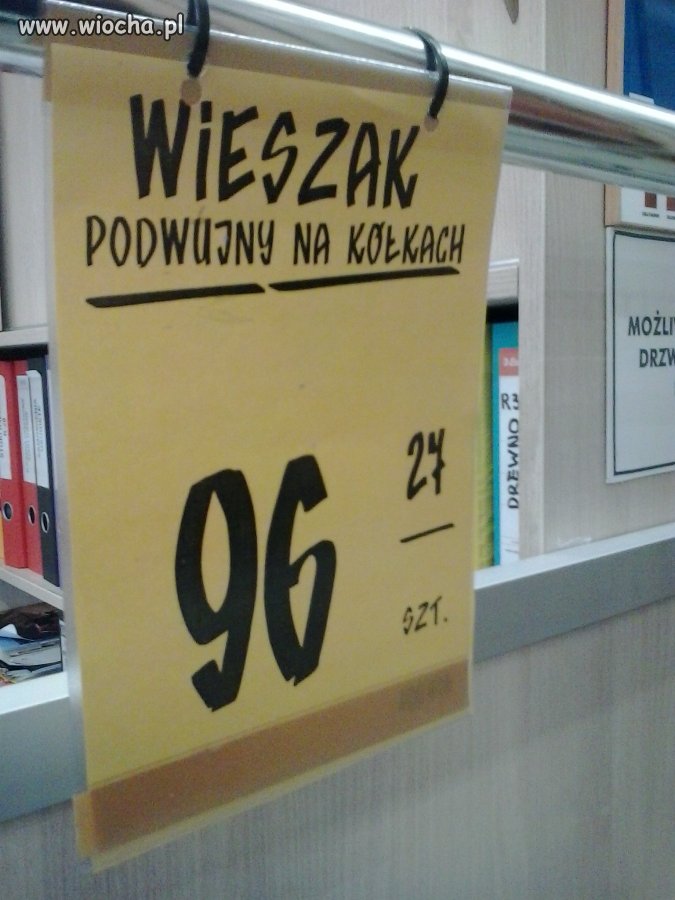 Wykształceni pracownicy Castoramy
