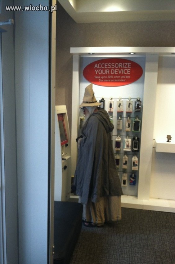 Gandalf był też zmuszony założyć konto w BZWBK