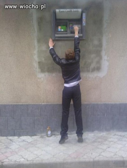 Bankomat dla koszykarzy???