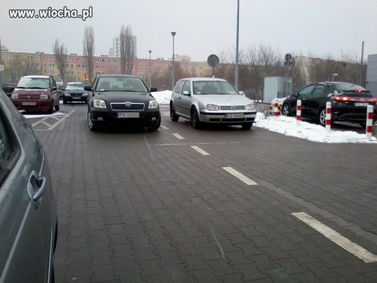 Poznań al. Solidarności market Kaufland
