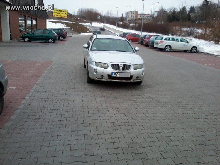 Koziegłowy koło Poznania parking marketu Aldi