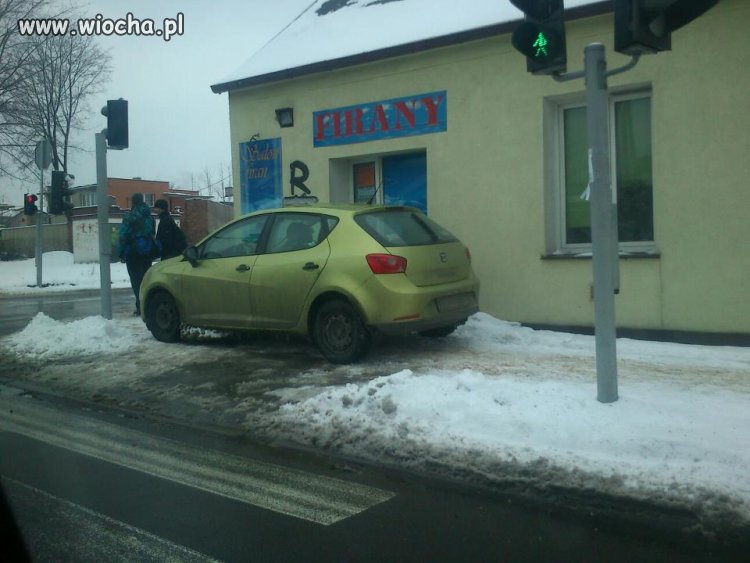 Mistrzowie parkowania...