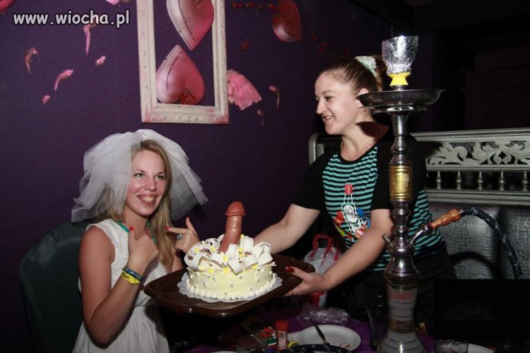 Tort urodzinowy
