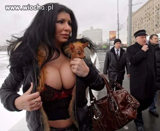 Kiedyś to się nosiło kołnierz z lisa