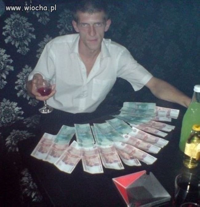 Jeszcze tylko "klamki" na tej kasie brakuje...