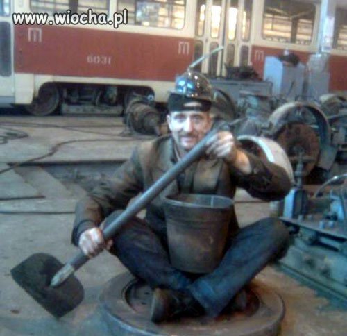 Nowy wagonik do Warszawskiego metra