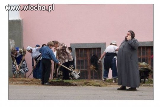 BRAK UMIARKOWANIA W JEDZENIU I PICIU 